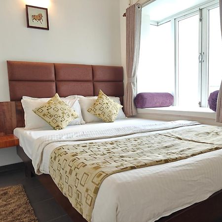Chandralok Service Apartments Kolhapur Exterior photo