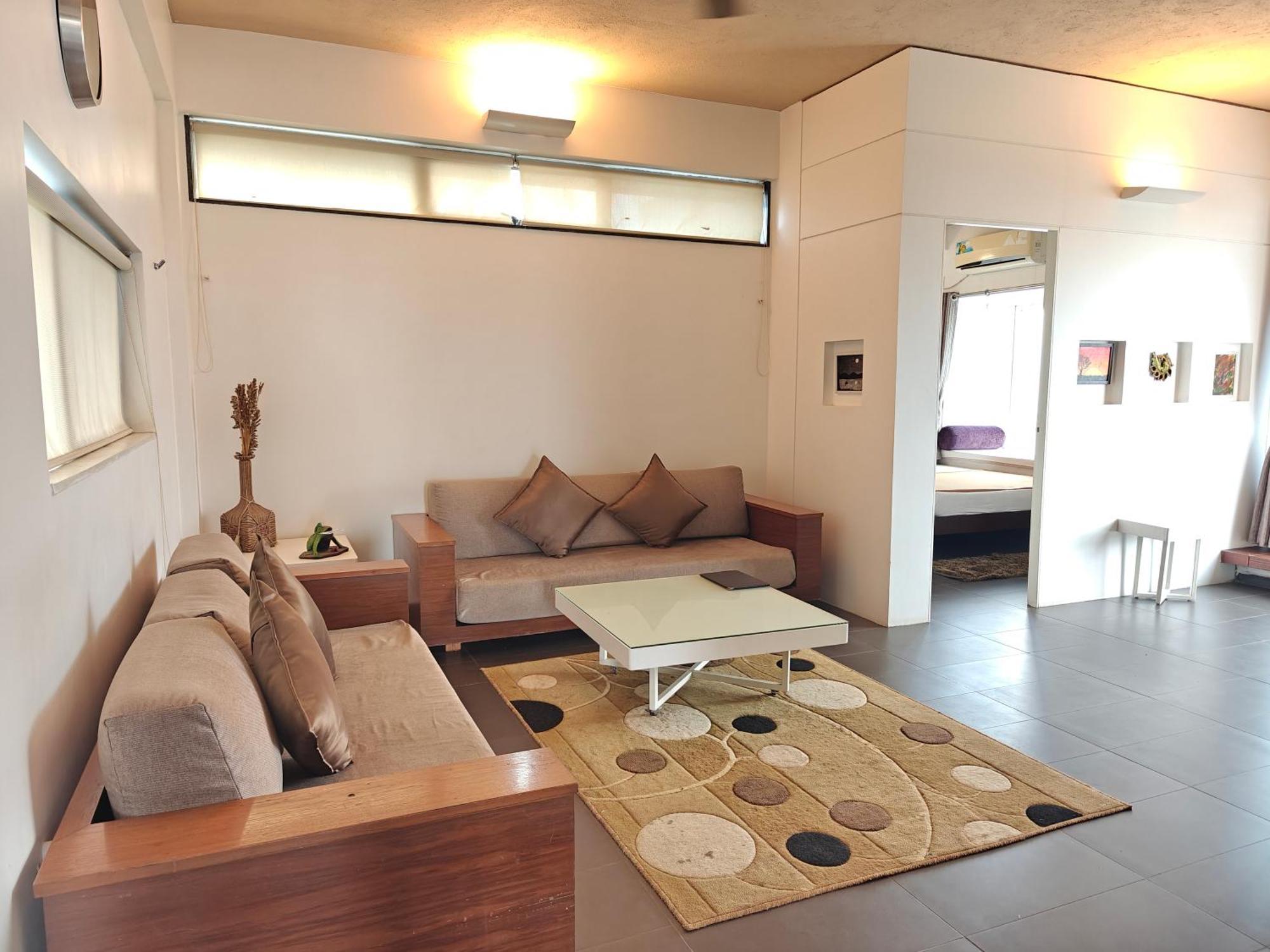 Chandralok Service Apartments Kolhapur Exterior photo