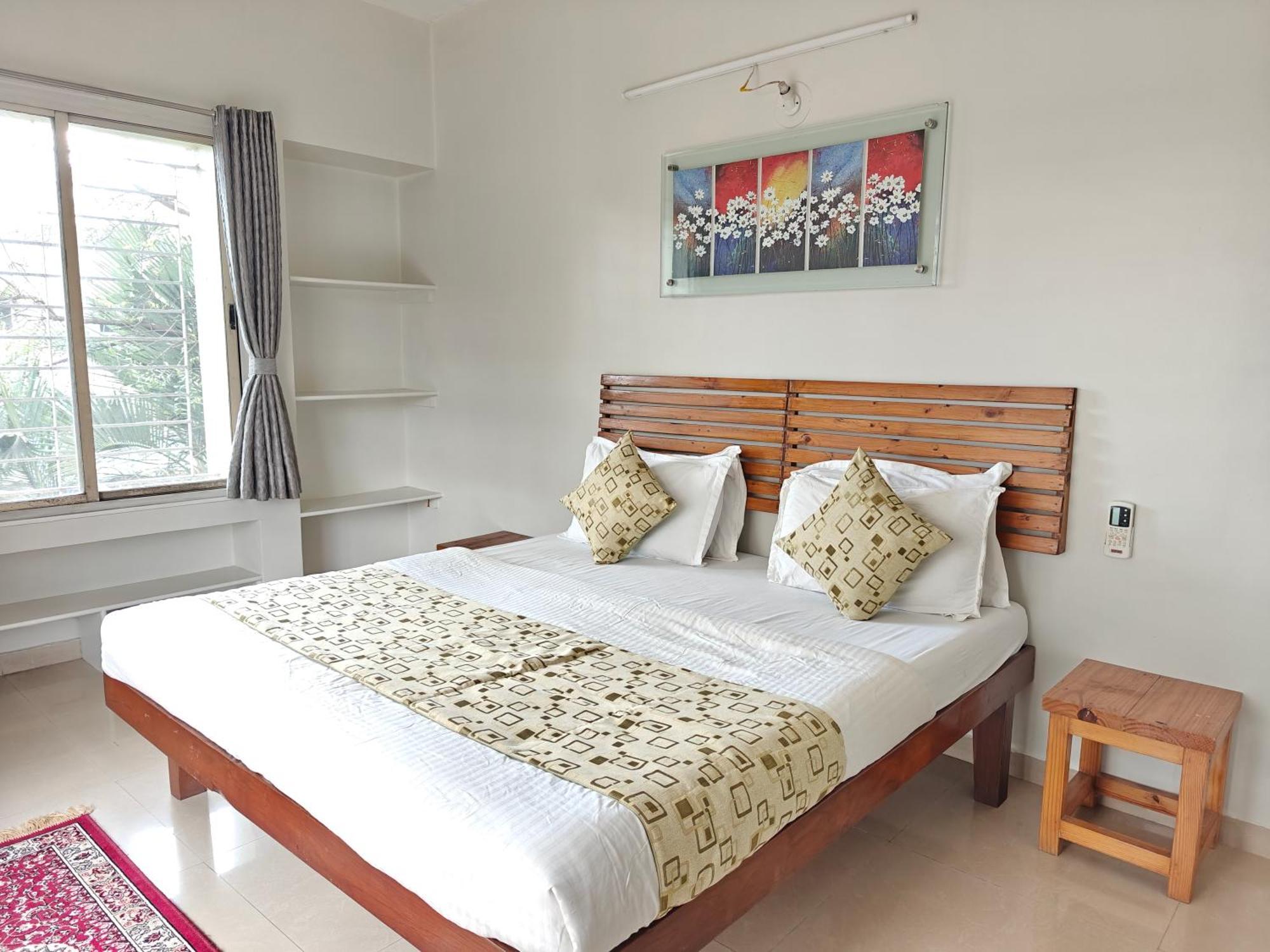 Chandralok Service Apartments Kolhapur Exterior photo