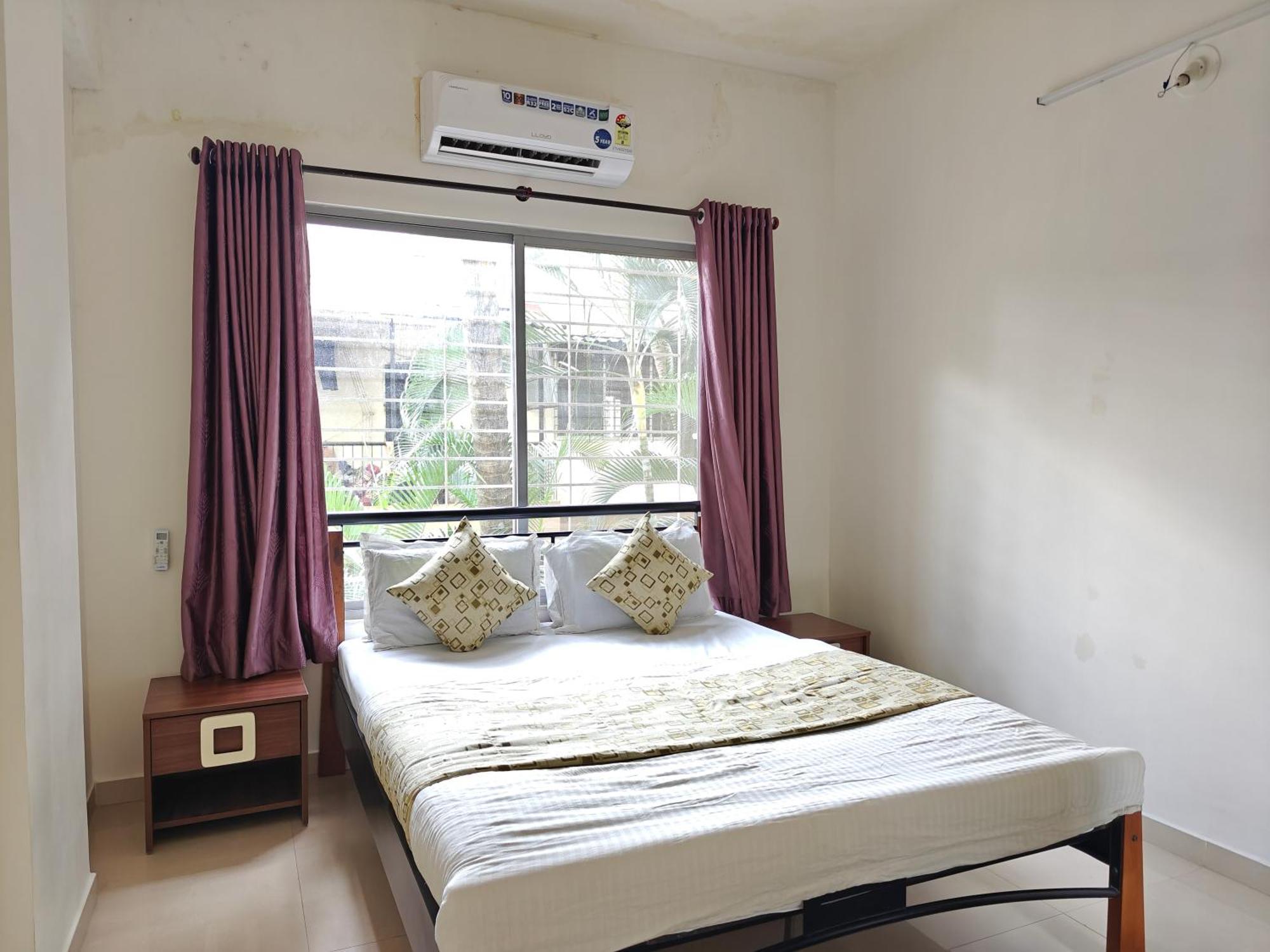 Chandralok Service Apartments Kolhapur Room photo
