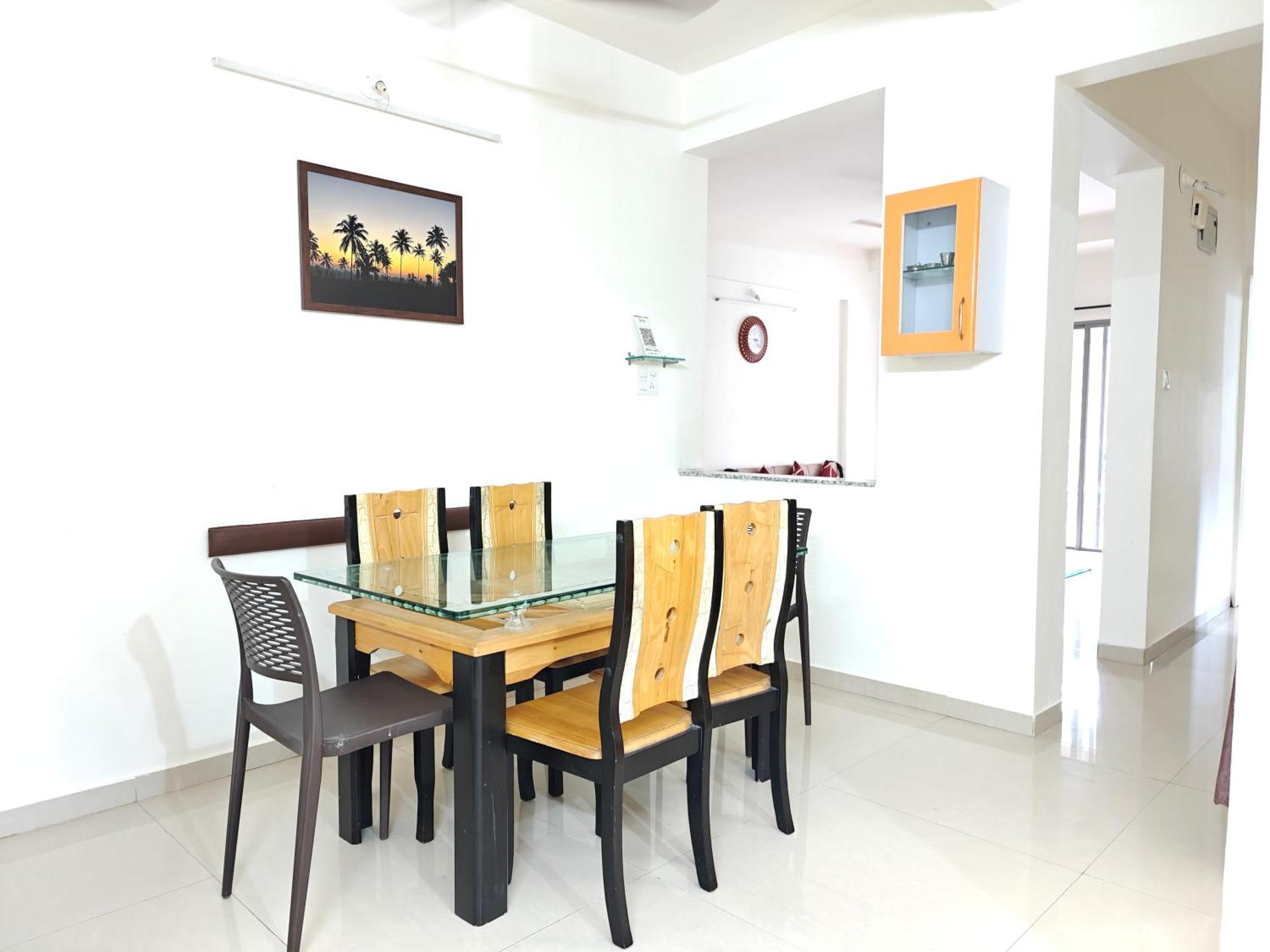 Chandralok Service Apartments Kolhapur Room photo