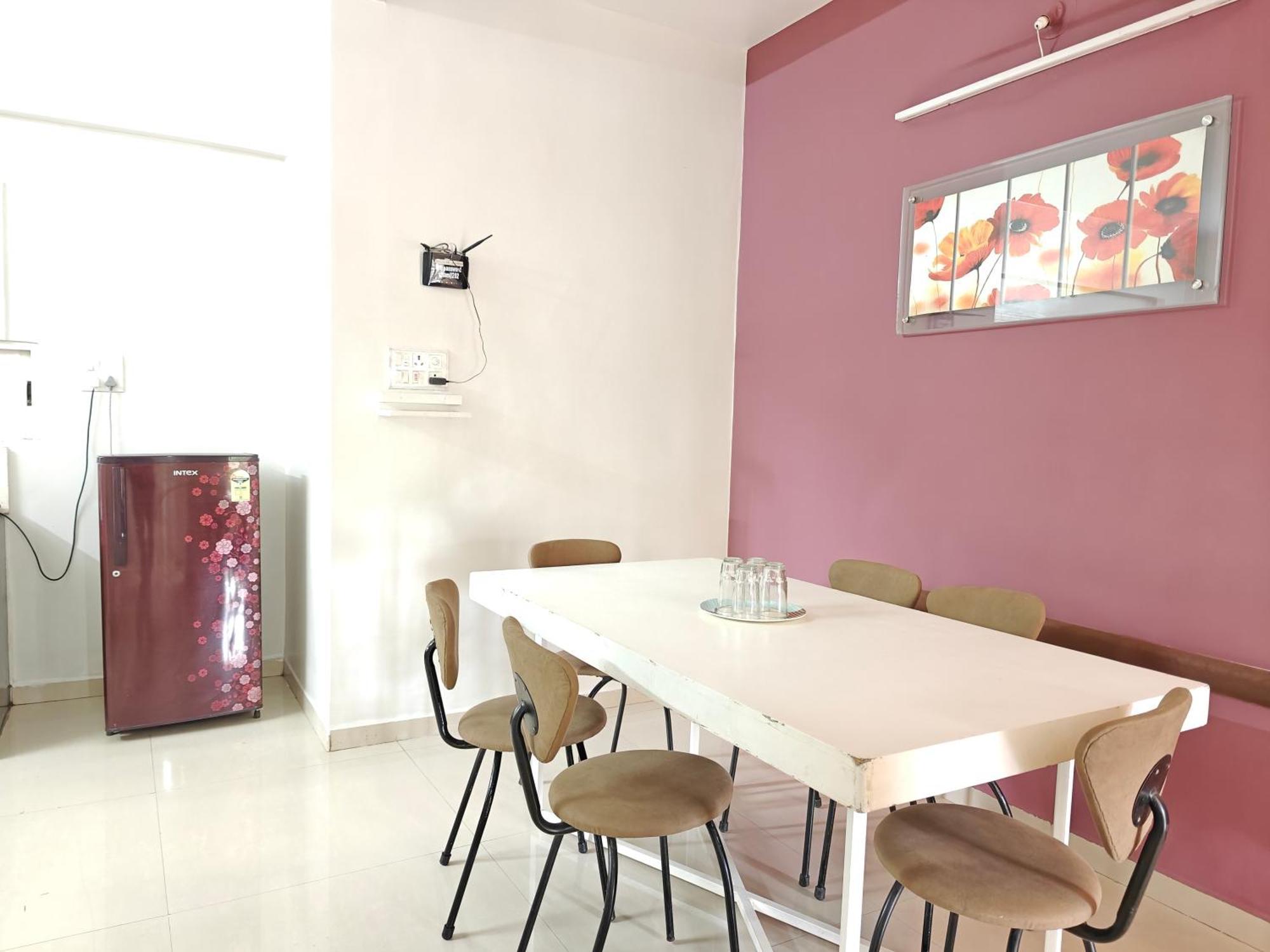 Chandralok Service Apartments Kolhapur Exterior photo